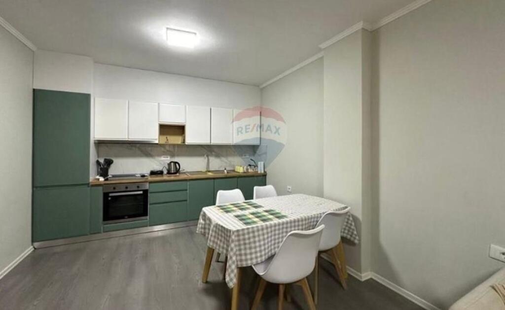 Affitto/ Appartamento in Via 5 Maji