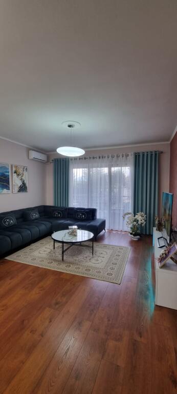 Apartament me qera 2+1 📍Kopshti Botanik
