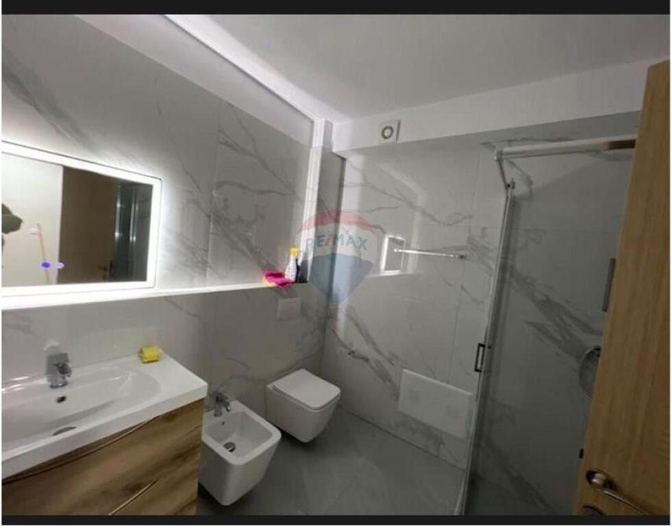 Apartment 1+1 for rent at 5 Maji