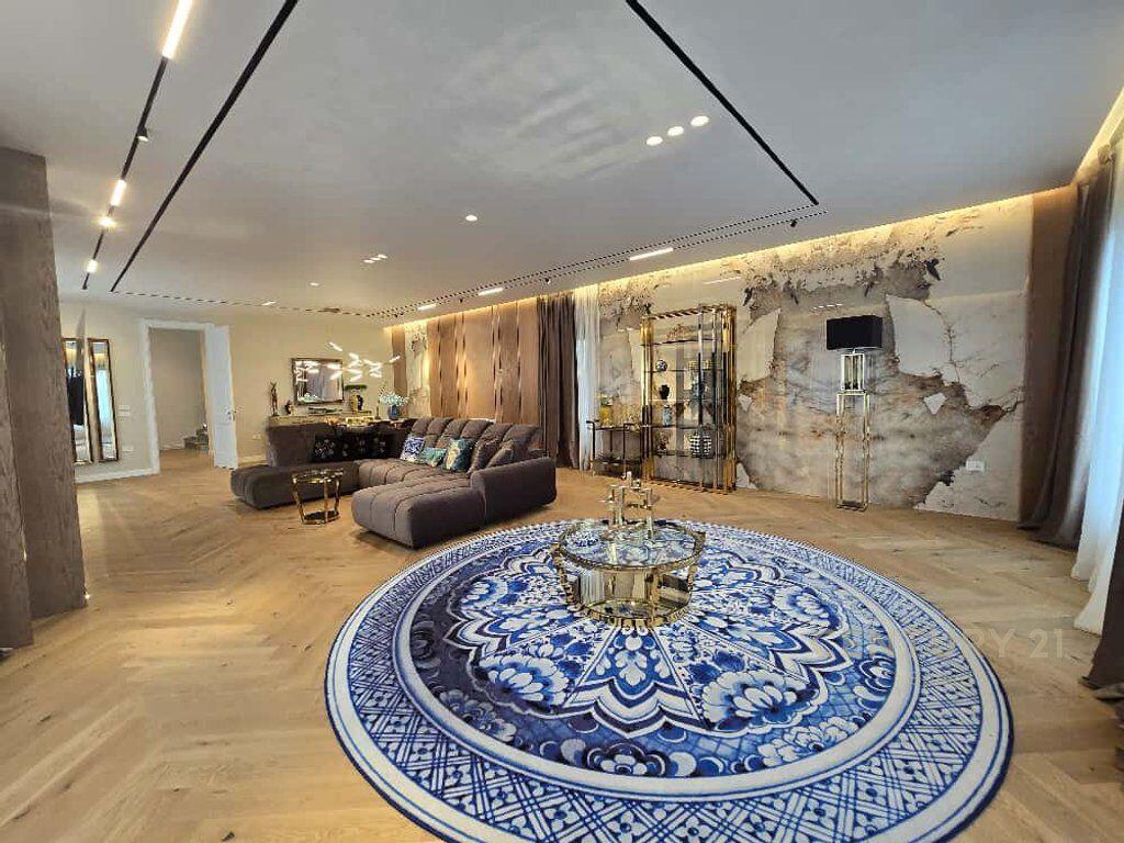 Shesim vile individuale me pishine tek Secret Garden Residence