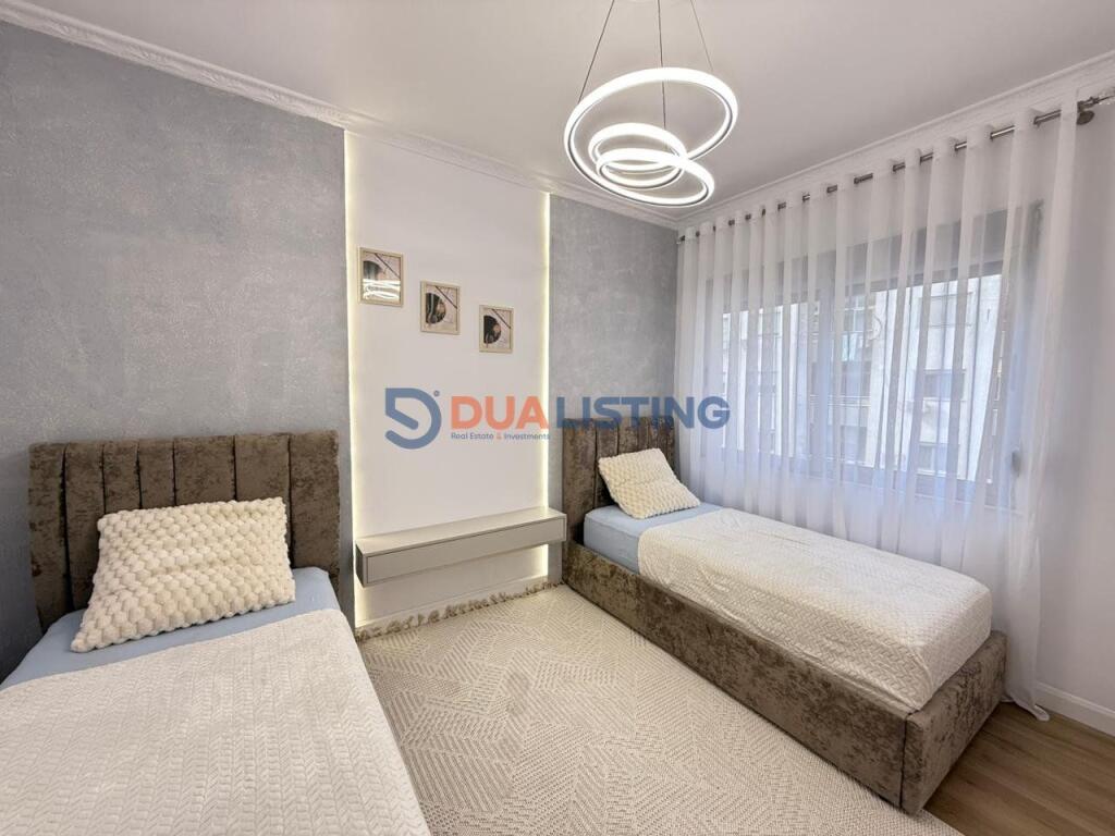 SHITET APARTAMENT 2+1+2 TEK PALLATI EJA STUDIO ASTIR !