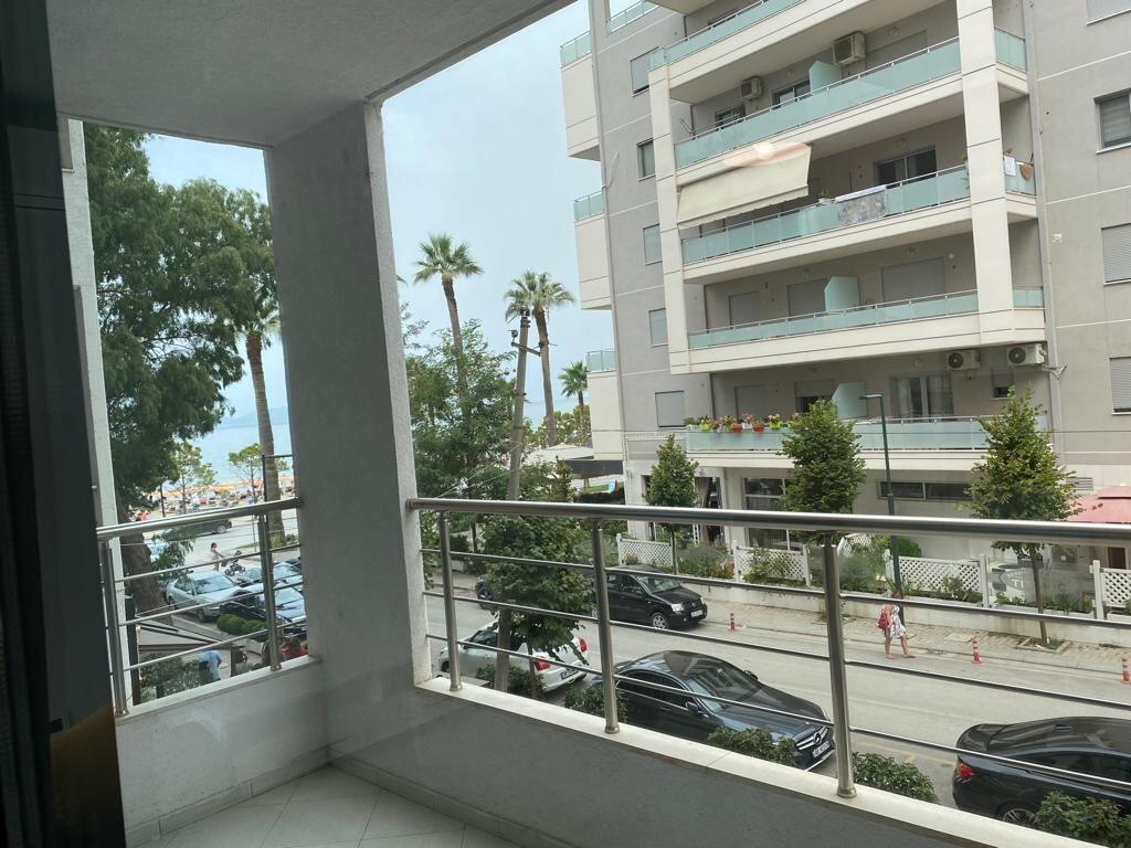 JEPET ME QERA APARTAMENT 2+1, LUNGOMARE ME PAMJE DETI