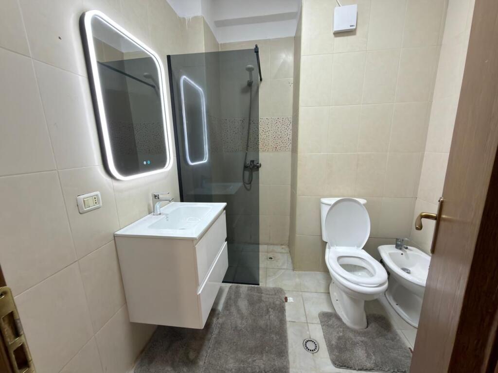 📣Apartment for sale 2+1+2 📍 Misto Mame, Çabej buildings – Thoma Koxhaj Street 📐 101 m² | 2nd floor with elevator 📑 With mortgage – purchase possibility with credit 🛋️ Fully furnished, never lived in before 🌅 West orientation 🌀 Distributing corridor 🏠 Balcony connecting all rooms 💶 Price: 160 Million Leke 📞 Contact:
