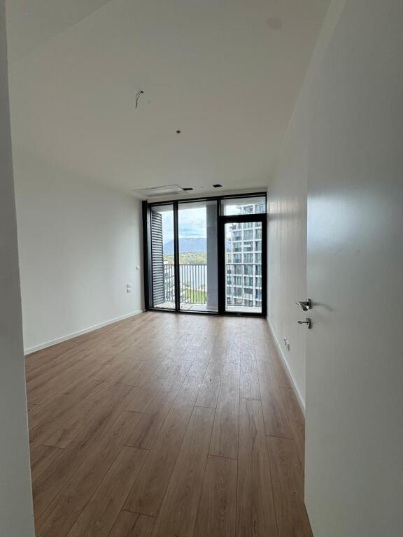 🏢Ufficio in Affitto | 📍Lake View Residences