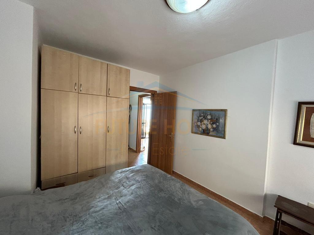 In vendita, Appartamento 1+1, Shkëmbi Kavajës
