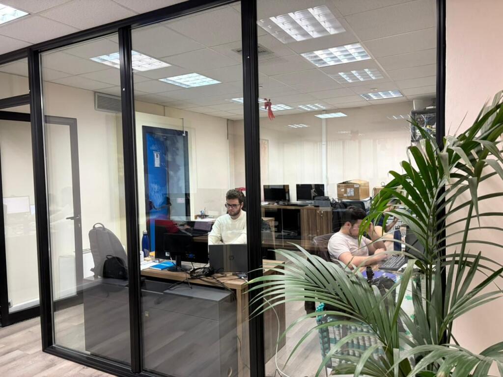 Office for rent at Plaza