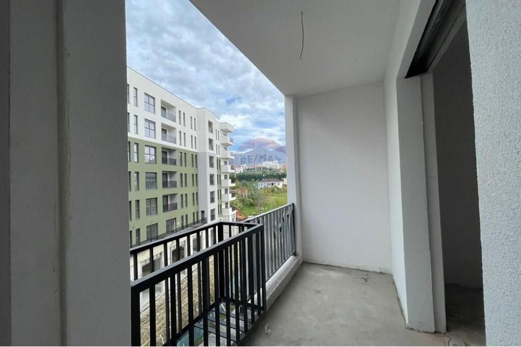 Apartament 1+1 per shitje ne Paskuqan!