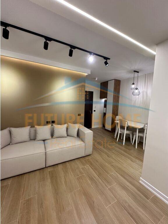 In vendita, Appartamento 1+1, Via Durazzo, Tirana.