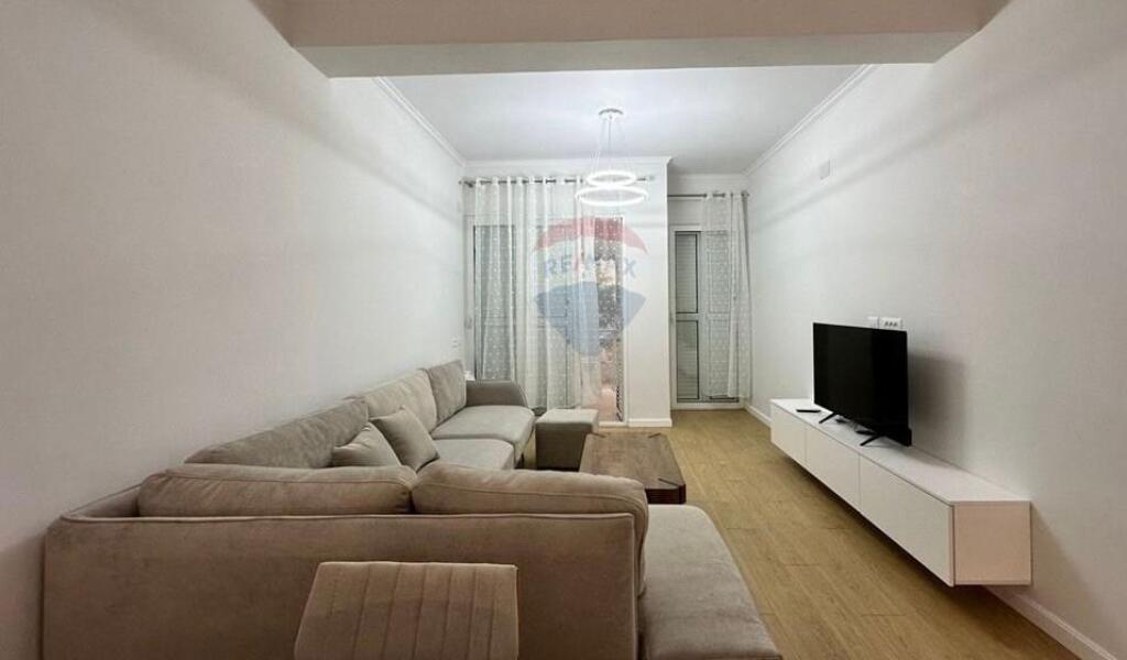 APPARTAMENTO 2+1 – VIA PETI, TIRANA/ AFFITTO
