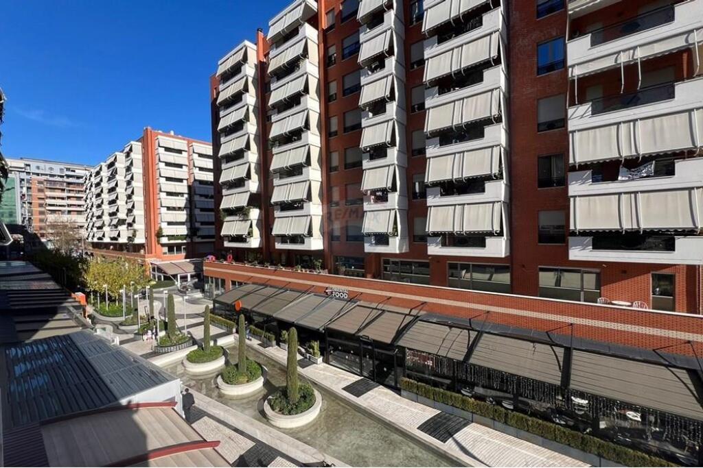 FOR RENT PARK CONSTUCTION 800