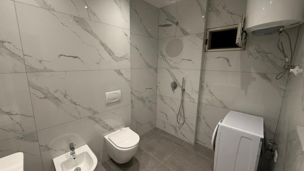 Apartment 1+1 for sale – Fortuzi Street, near the Center, Tirana