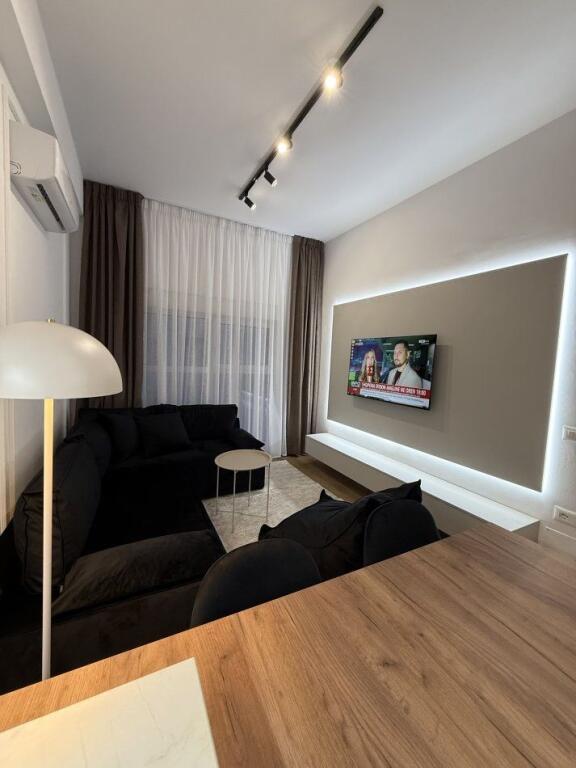 Apartment 1+1 for rent near Mangalem at the Kadiu Complex