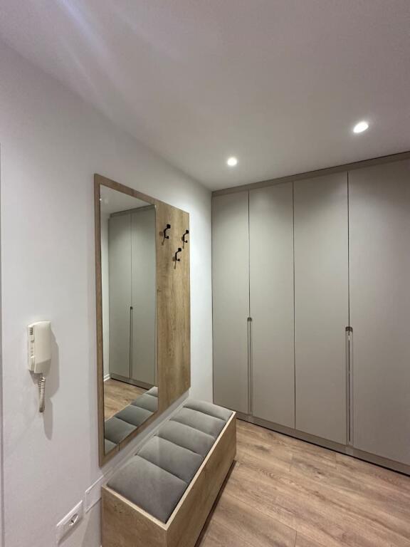 Appartamento 2+1 in affitto – Viale Zogu I