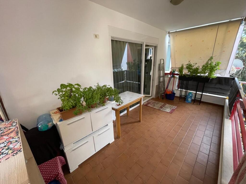 Apartament per shitje 2+1+2 Kompleksi Colombo