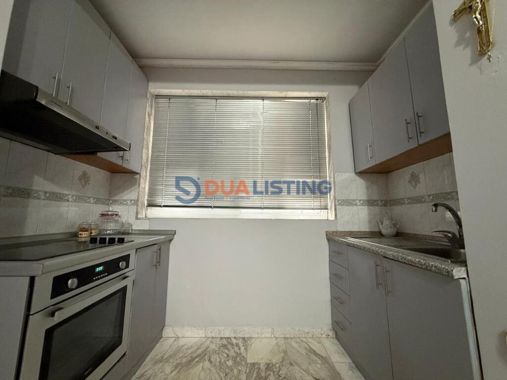 Qira, Apartament komod 1+1 prane Stadiumit Dinamo