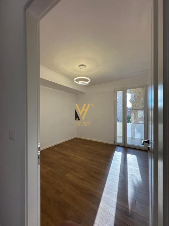 SHITET APARTAMENT 2+1+BLK TE RR.KONGRESI MANASTIRIT 118.000 EURO