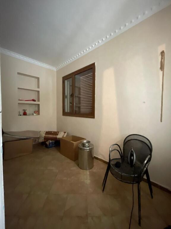 🏡 VILLA SU TRE PIANI IN VENDITA, GOLFO DI LALËZ