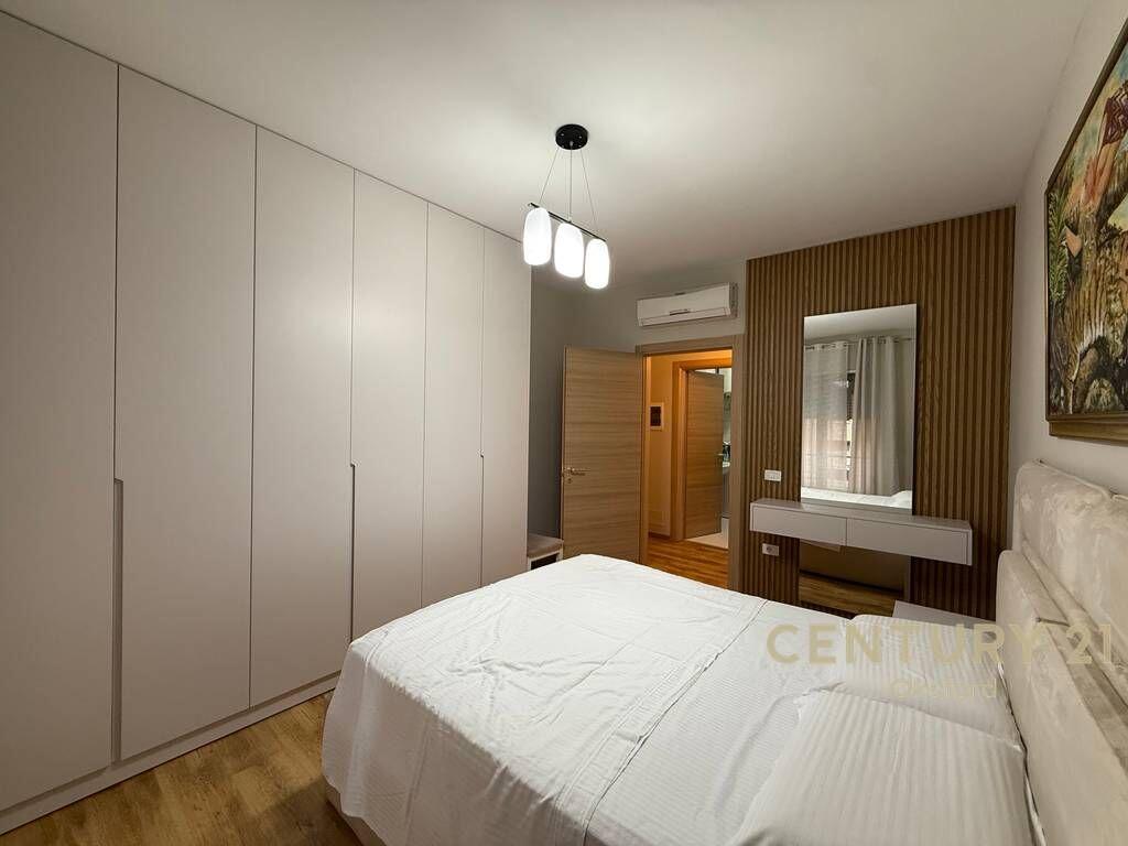 APARTMENT 2+1+2+ PARKING SPACE FOR RENT AT THE “DELIORGJI” COMPLEX, KAVAJËS STREET! 1,200 € /Month
