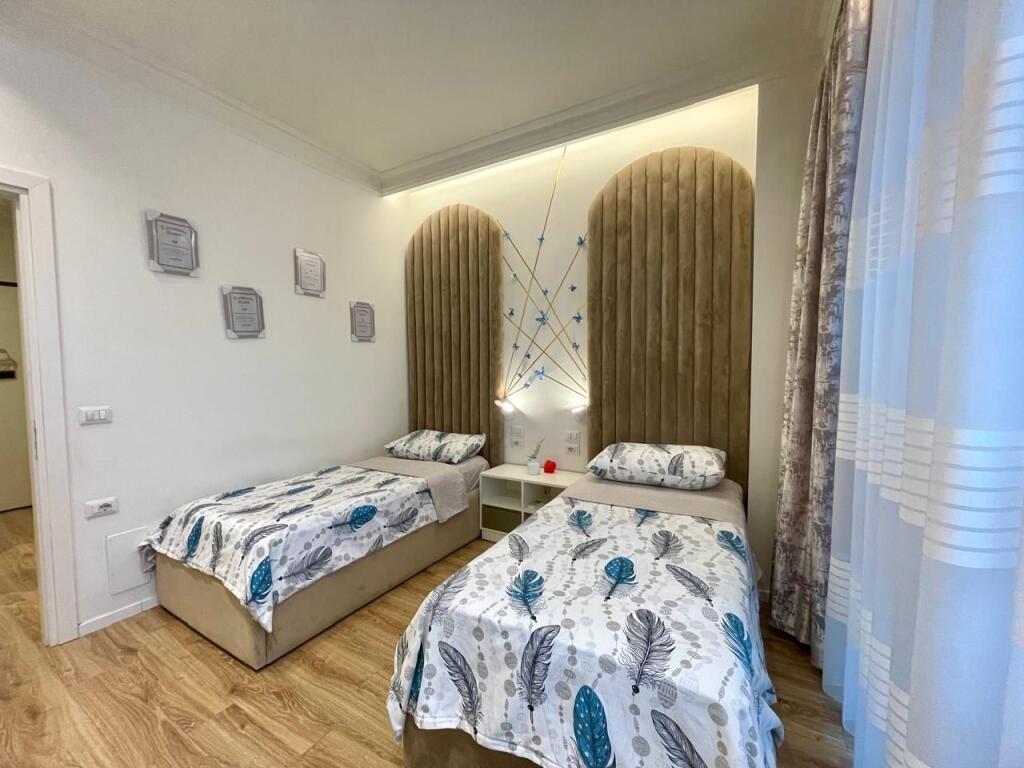 APARTAMENT 2+1+2 PLUS PARKIM ME QIRA TE PARK GATE!