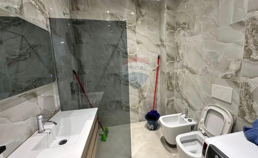 APPARTAMENTO 2+1 – VIA PETI, TIRANA/ AFFITTO