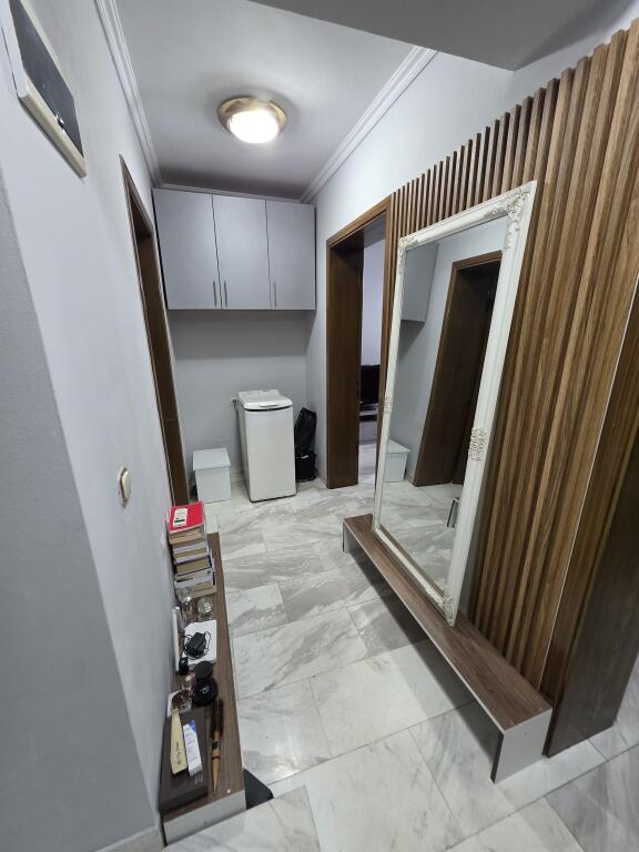 Apartament 1+1 me qira tek Stadiumi Dinamo!