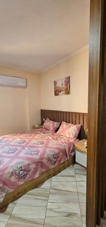 🏖️ Monolocale super in vendita con vista mare Hotel Adriatik 2, Shkëmbi, Kavajës