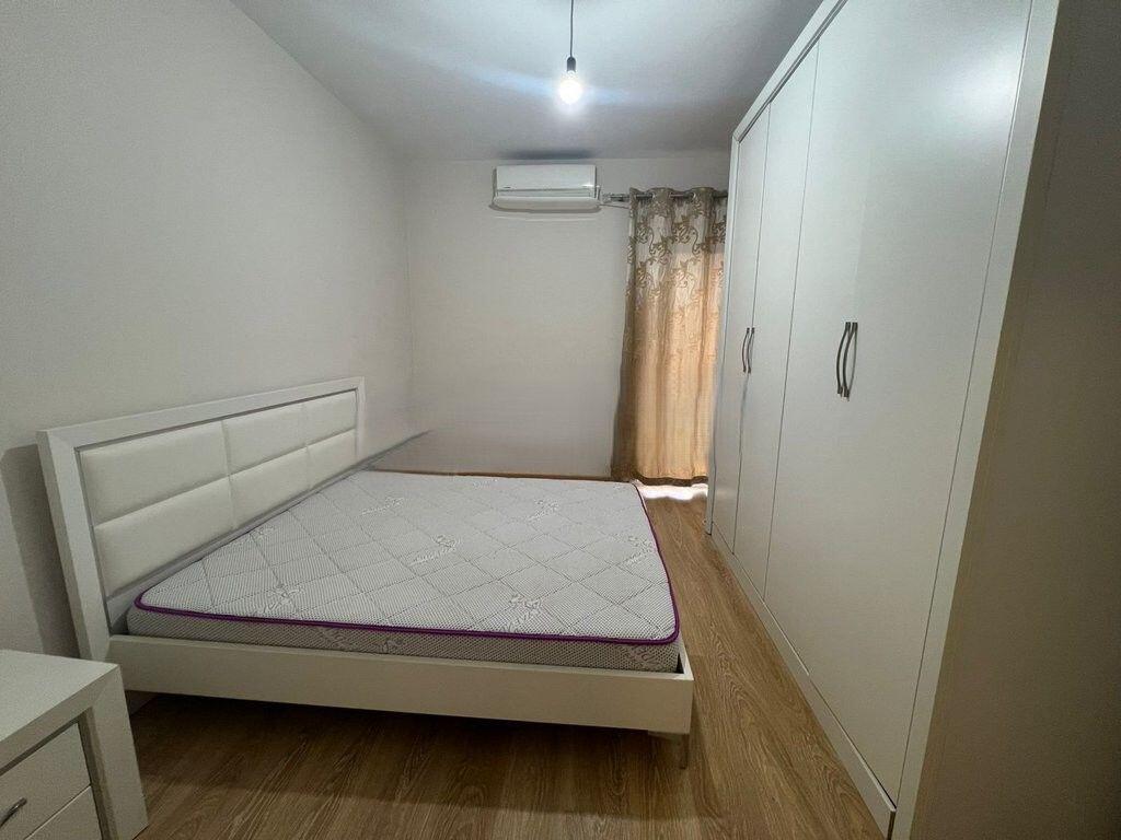 AFFITTO APPARTAMENTO 2+1, GIARDINO BOTANICO! 650 € /Mese