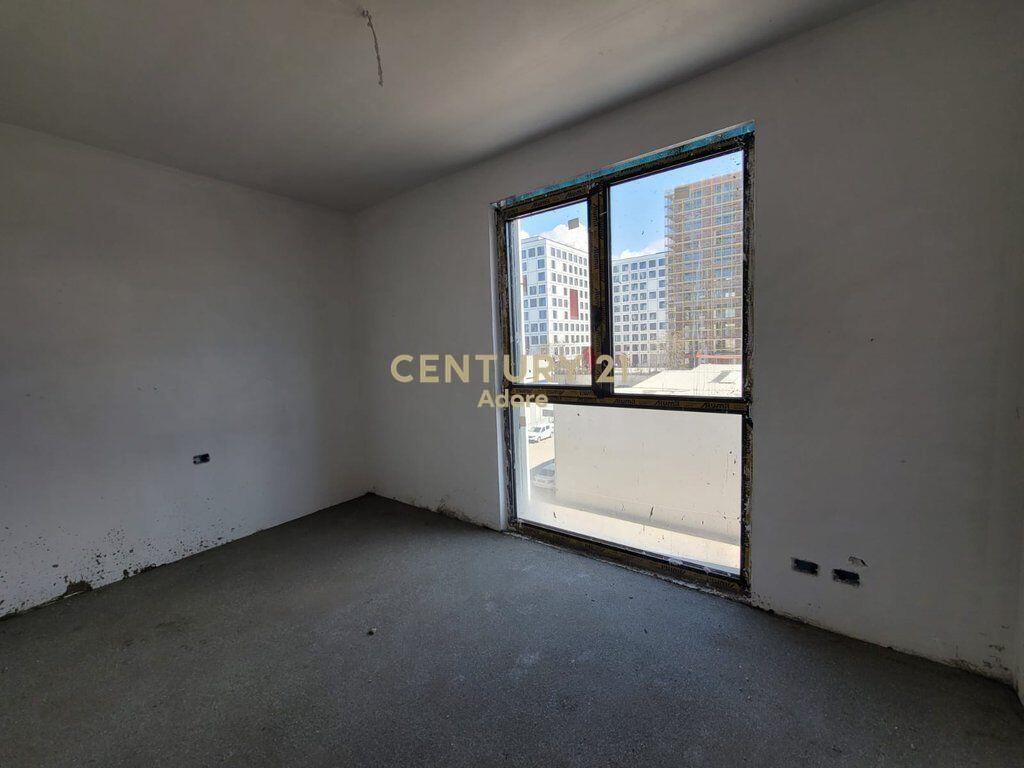 Apartment 2+1+2 for sale at Akses Tirana, Former Customs