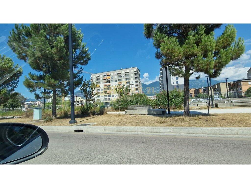 VENDIAMO APPARTAMENTO 1+1, VIA KARL GEGA! 160.000 €