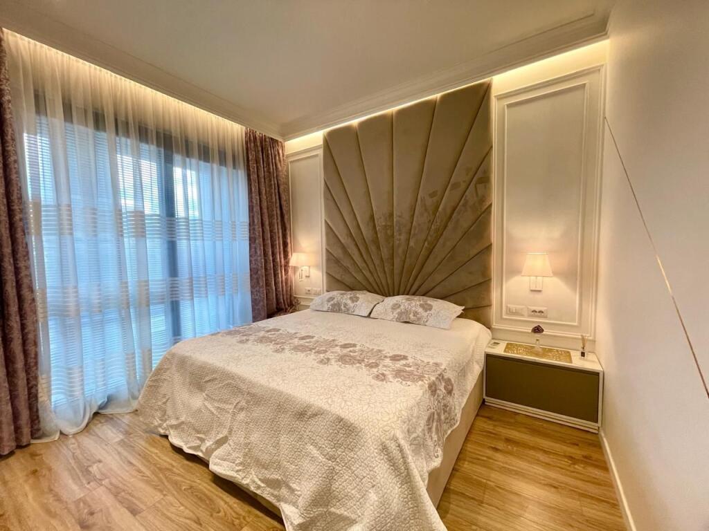 APARTAMENT 2+1+2 PLUS PARKIM ME QIRA TE PARK GATE!
