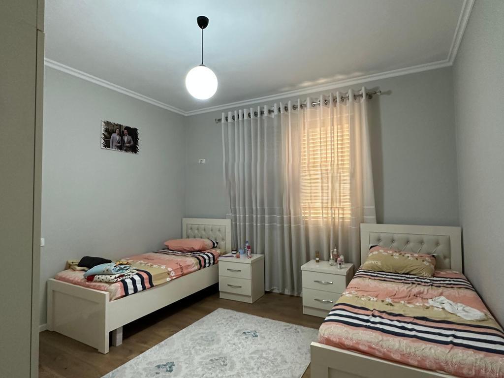 APARTAMENT 2+1+2 TUALETE PER QIRA NE ASTIR! 600 € /Muaj
