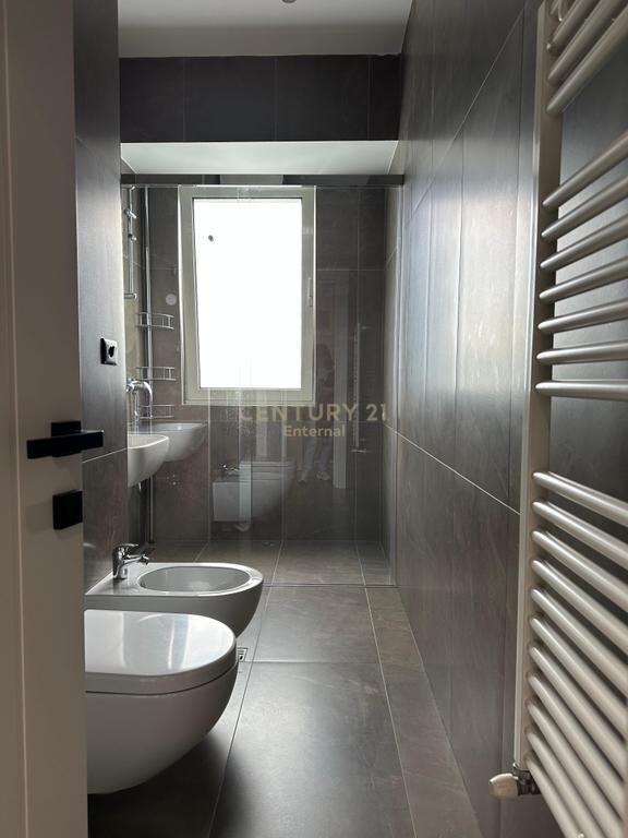 Apartment 2+1+2+Parking Space for rent at Ambassador 3