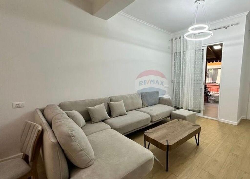 APPARTAMENTO 2+1 – VIA PETI, TIRANA/ AFFITTO