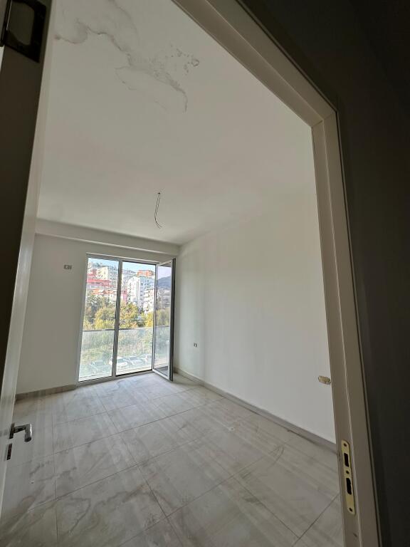Apartment 2+1 for sale, Dry Lake, Hotel Radisson