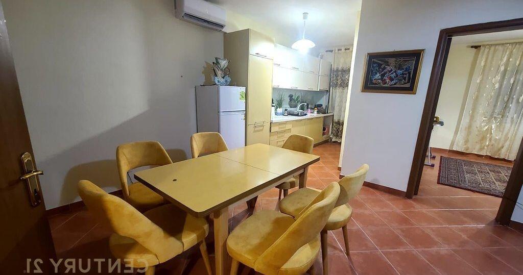 Apartament 1+1 ne shitje, Fresku