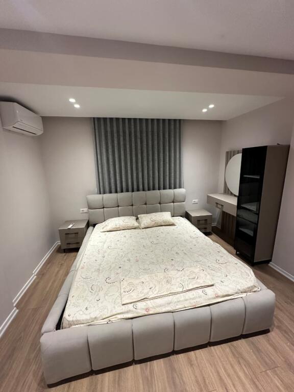 Appartamento 2+1 in affitto – Viale Zogu I