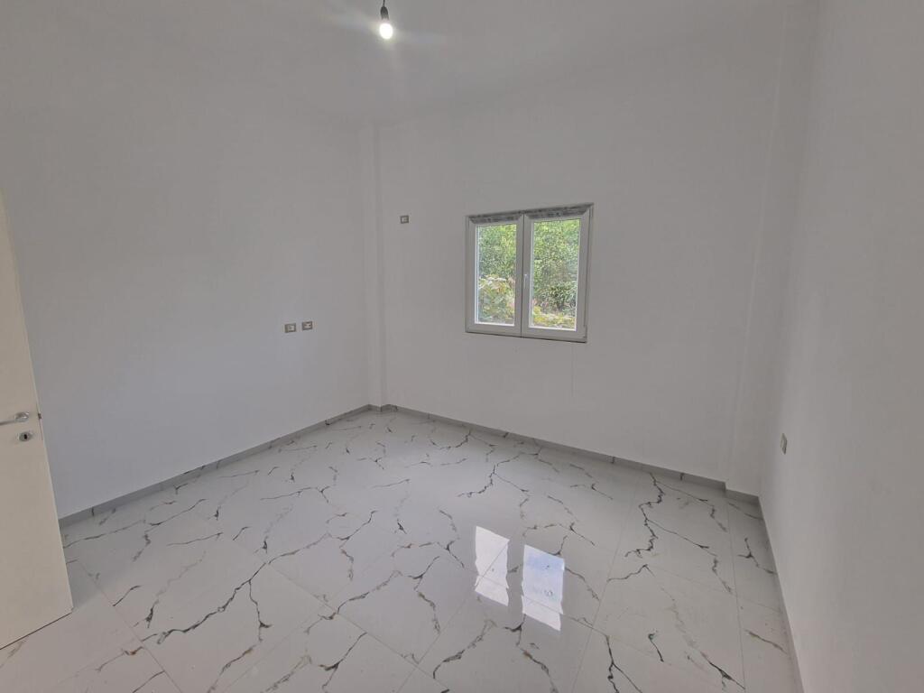 Apartment 1+1 for rent in Astir empty