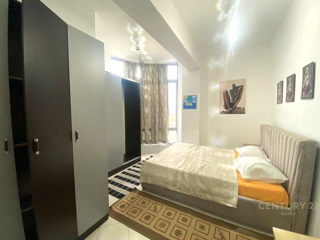 For Rent 1+1, Kavaja Street