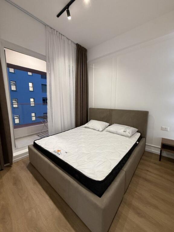 Apartment 1+1 for rent near Mangalem at the Kadiu Complex