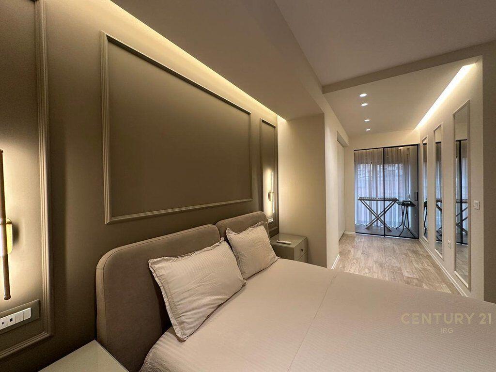 Modern Apartment 2+1 for Rent on Kavaja Street, Near the Catholic Church! 1,200 € /Month