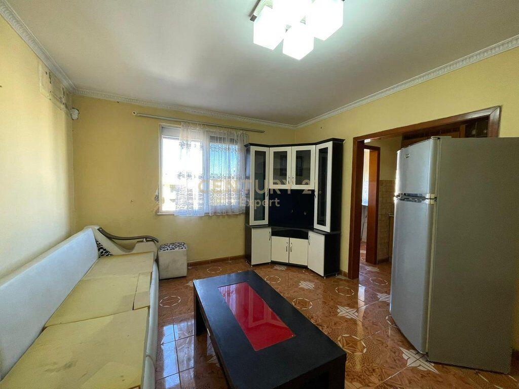 SHESIM APARTAMENT 2+1 PRANE KMY-se NE LAPRAKE !!
