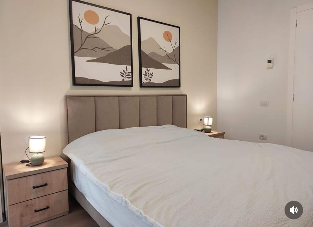 FOR RENT 2+1 APARTMENT - ELBASAN STREET, TIRANA