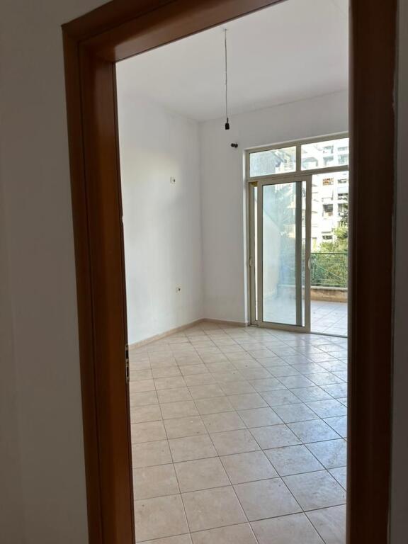 Shitet 2+1 Ne Astir me Cmim OKAZION . 1060€ per m2