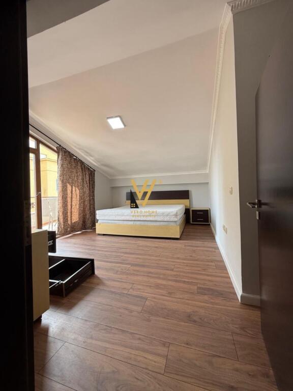 JEPET APARTAMENT 1+1 ME QERA TE KODRA E DIELLIT 1, 550 EURO