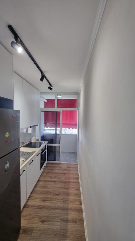Shitet Apartament , Ne Don Bosko