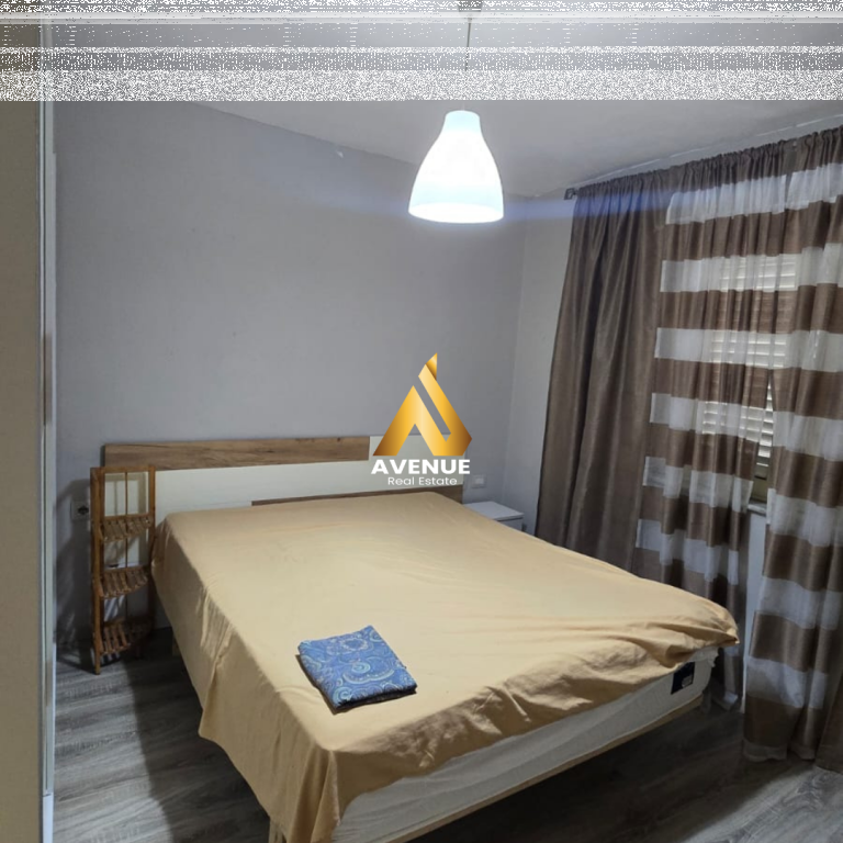 Jepet me qira apartament 2+1 – Zonë e qetë, pranë Ambasadës Amerikane
