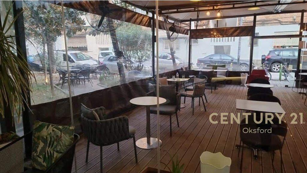 AFFITTIAMO LOCALE BAR-CAFFÈ A MYSLYM SHYRI!