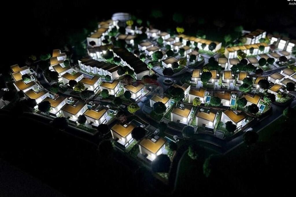 Villa for Sale at SeeHena Complex