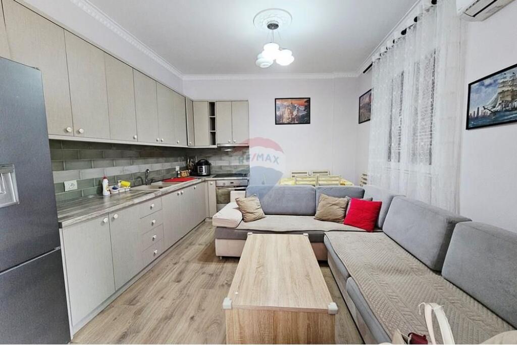Apartament 2+1 me qira tek Jordan Misja