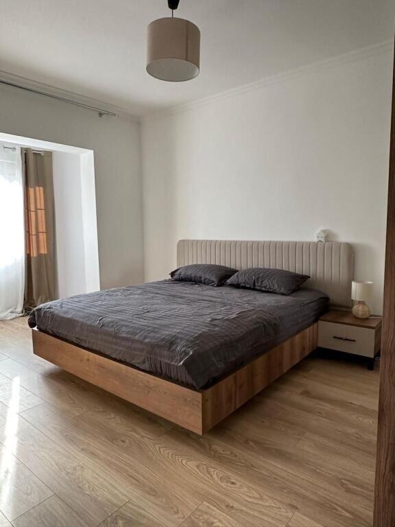 🏡 Shitet apartament 1+1 te Myslym Shyri